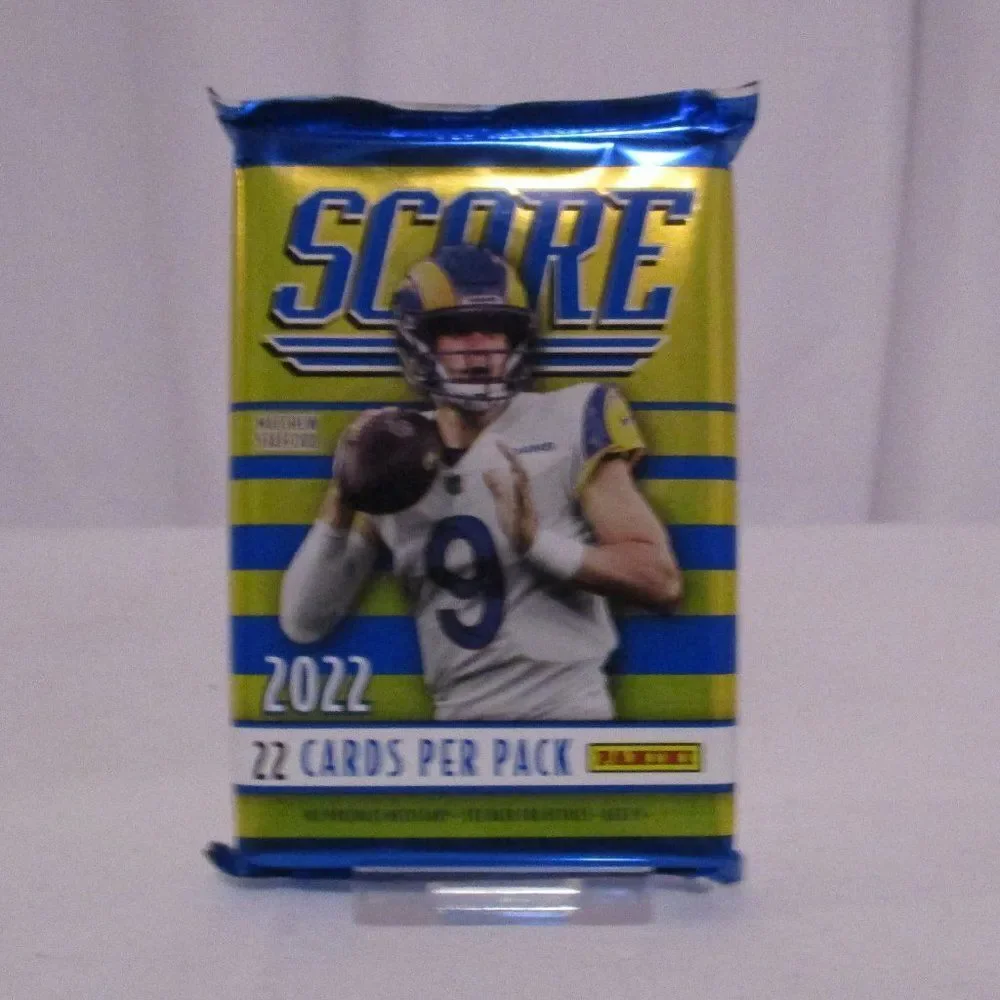 2022 Score Football (1) Single Pack PLUS SUPPLIES
